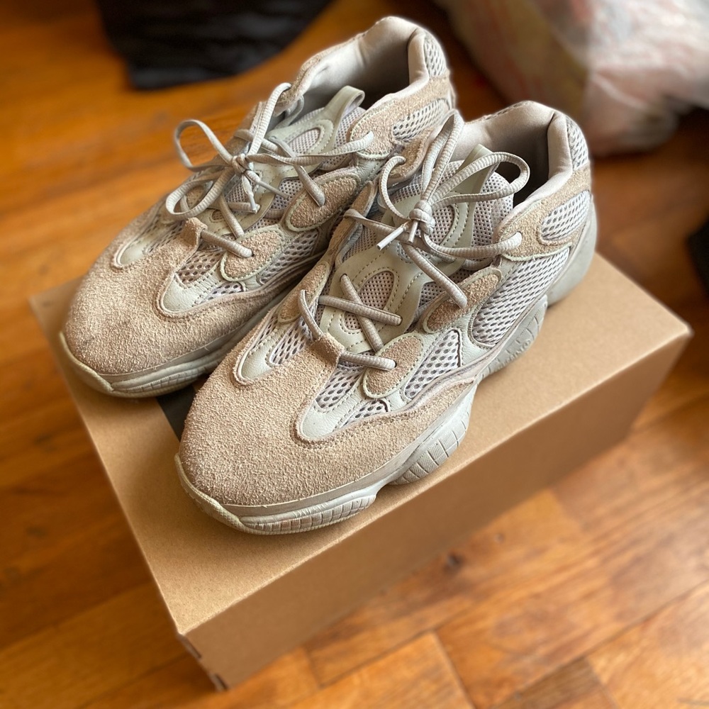 YEEZY 500 SALT size 10.5